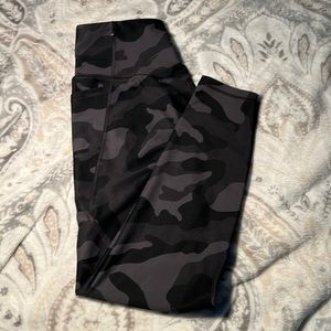 Camo leggings